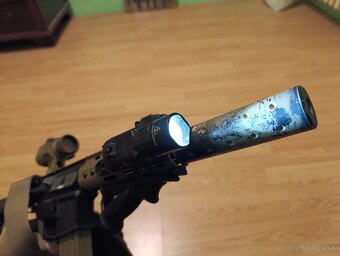 Predám Airsoft M4 specna arms - 3