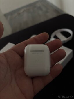 Apple AirPods 2nd Generation - 3