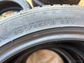 235/45 R18 zimné Dunlop 7mm - 3