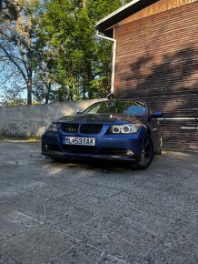 BMW e90 318d 90kw rv 2009 ešte predface - 3