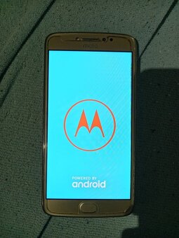 Motorola E4 plus - 3