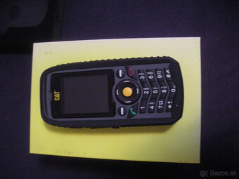 Telefon CAT B25 DualSIM odolny tlacitkovy - 3