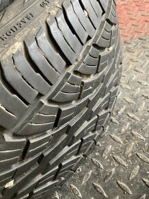 Letné pneu 2 ks 275/45R22 viem aj prezuť - 3