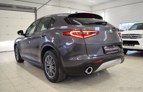 Alfa Romeo Stelvio 2.2 D EXECUTIVE PRAVIDELNÝ SERVIS-DPH - 3