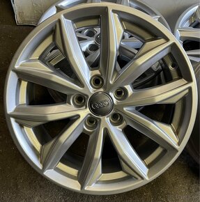 5x112 R17 Original Audi Q5 ET 34 strieborne - 3