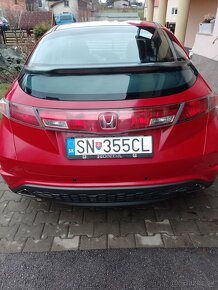 Honda Civic i-VTEC 1.8 benzín sport 103kW - 3