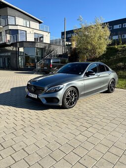 Mercedes  AMG C43 - 3