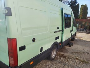 Obytne auto karavan Iveco Daily 35C15 - 3