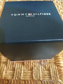 Tommy Hilfiger - 3