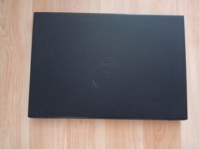 predám 15,6" notebook Dell - Intel core i3 - bez baterky - 3