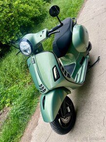 PIAGGIO Vespa GTS Super 300 Sport Limited Edition - 3