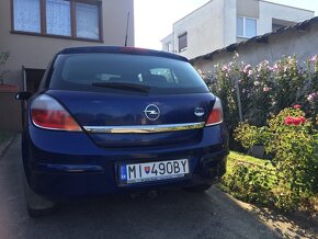 Opel Astra - 3