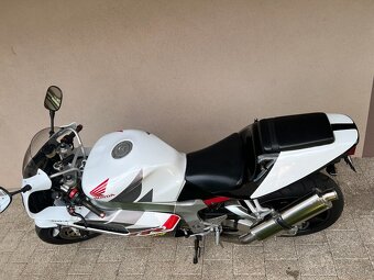 HONDA VTR 1000 SP2 - 3