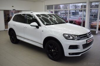 Volkswagen Touareg 3,0 TDI 180 kW,R-Line,DSG,ACC,kůže,ČR, - 3