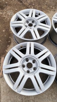 Elektróny 5x112 r17 originál VW - 3