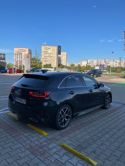 Kia Ceed GT Line 1,5 TGDI - 3