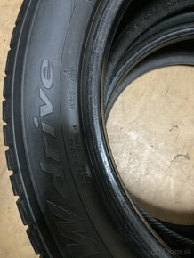 Zimné pneu 2KS 235/55R19 viem aj prezuť - 3