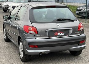 Peugeot 206 + 1.4i KLIMA KOUPENO V ČR benzín manuál 55 kw - 3