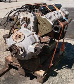 Motor Tatra 813 (12-ti válec) - 3