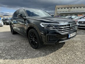 VW Touareg 3.0 V6 TDI R-Line 4Motion Tiptronic Záruka DPH - 3