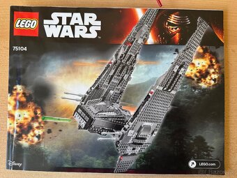 Predám LEGO Star Wars 75104 Kylo Ren's Command Shuttle. - 3