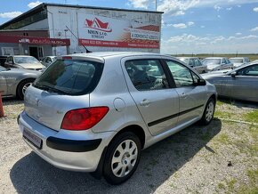 Peugeot 307 - 3