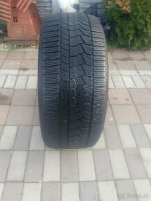 Continental275/35r22 - 3