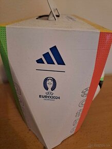 oficiálna zápasová lopta Adidas Fussballliebe EURO 2024 - 3