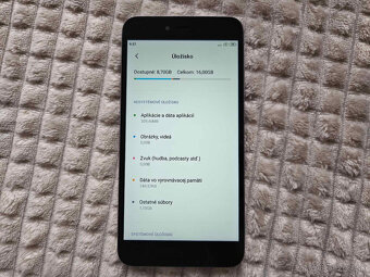 Xiaomi Redmi 5A 2GB / 16GB, na diely, slaba bateria - 3