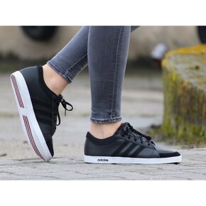 Tenisky Adidas - 3