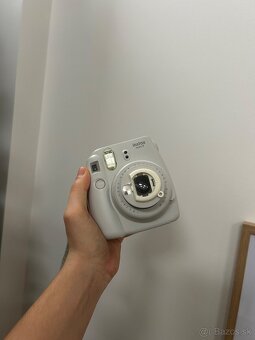 Instax mini 9 + náplň obsahujúca 10 fotografii - 3