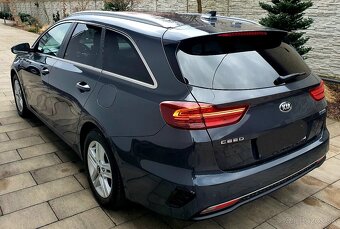 Kia Ceed SW GOLD 1.6 CRDI MHEV - 3