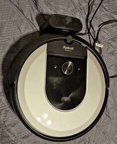 Robotický vysávač Roomba i7156 - 3