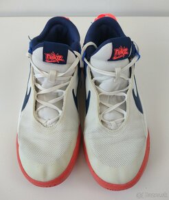 tenisky Nike TEAM HUSTLE D 10 GS - 3