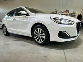 Hyundai i30 Combi na PREDAJ - 3