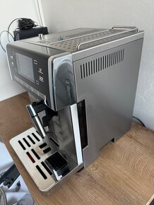 Predám kávovar Delonghi ESAM 6900 - 3