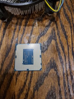 Predám Intel Pentium G3260 3.30 GHz LGA1150 - 3