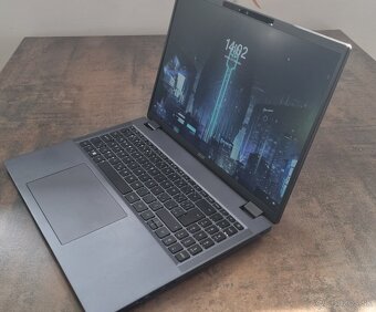 16" ACER TravelmateP4 I5-1240 /16GB RAM/ 512SSD/ Win11 Prof - 3