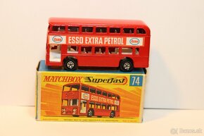 Matchbox SF Daimler bus - 3