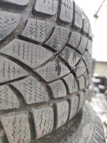 Predám 225/55 r16 - 3