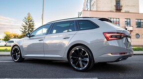 Škoda Superb Combi Facelift Sportline 2.0 TDI DSG PANO/Canto - 3