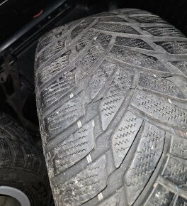 Audi 5x112 235/45 R18 - 3