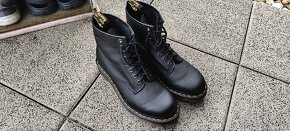 Dr. Martens - 3