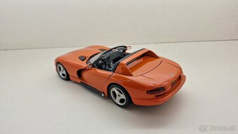 1:18 DODGE VIPER RT/10 ORANGE - 3