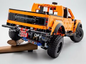 TECHNIC stavebnica FORD RAPTOR F-150 - 3