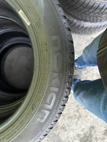 185/60r15 - 3