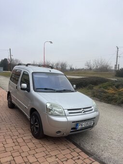 Citroen Berlingo 5 miestne s Taznym - 3