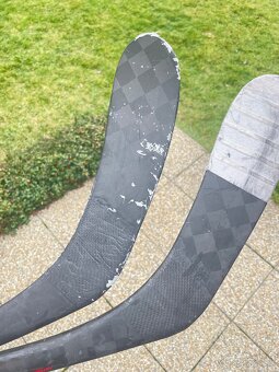 Opravené hokejky bauer hyperlite 77 flex p28 - 3