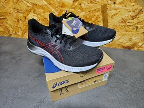 ASICS gel excite 8 comfort amplifoam veľ. 8,5 43,5 27,5CM - 3