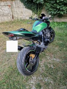 Kawasaki Z1000 - 3